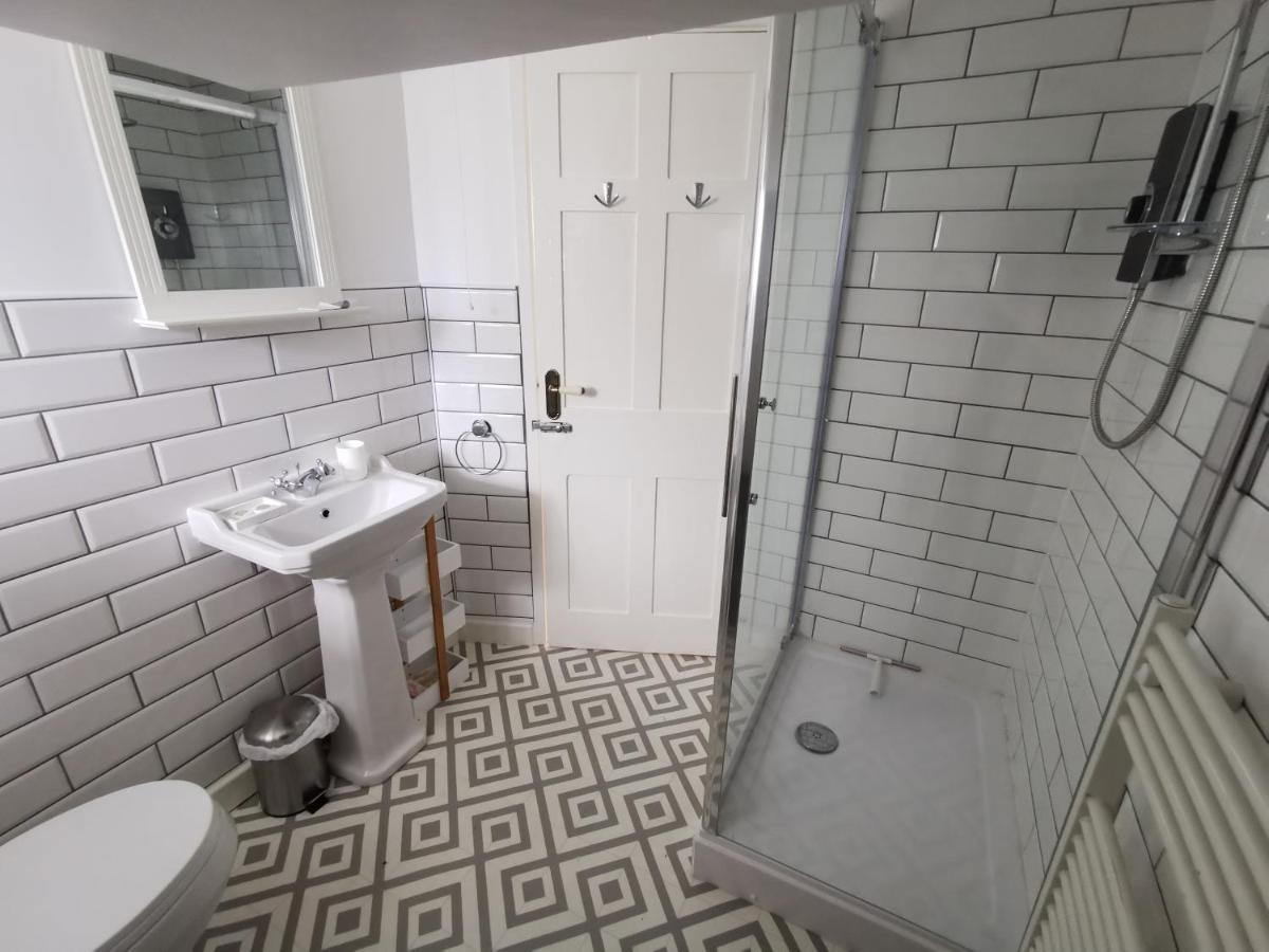 Eldon Row - Stylish Character Apartments - Central Location 1 & 2 Bed Available 多尔盖罗 外观 照片
