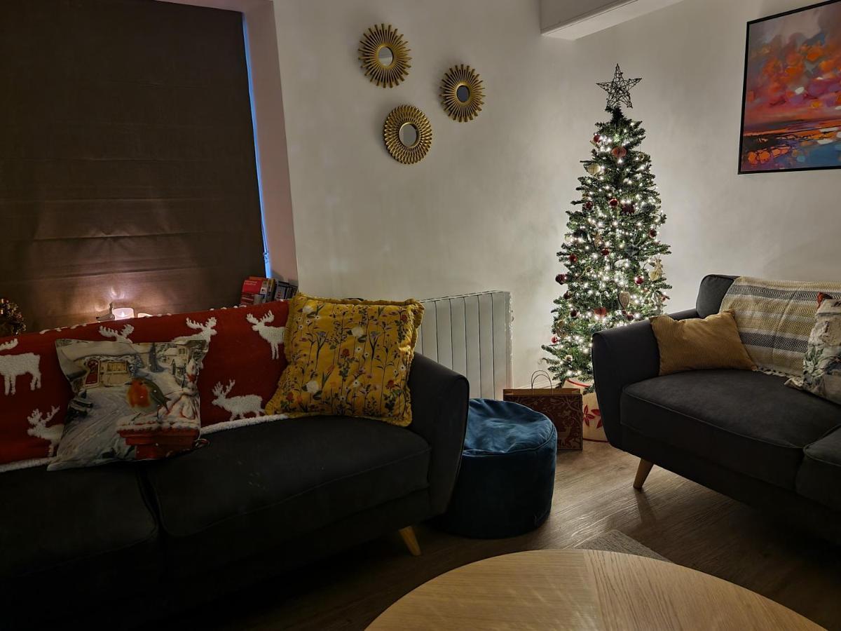 Eldon Row - Stylish Character Apartments - Central Location 1 & 2 Bed Available 多尔盖罗 外观 照片